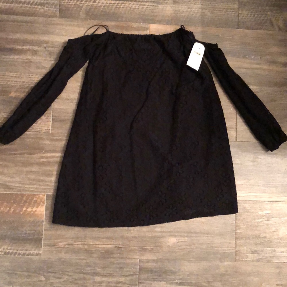 NWT Black Off Shoulder Lace